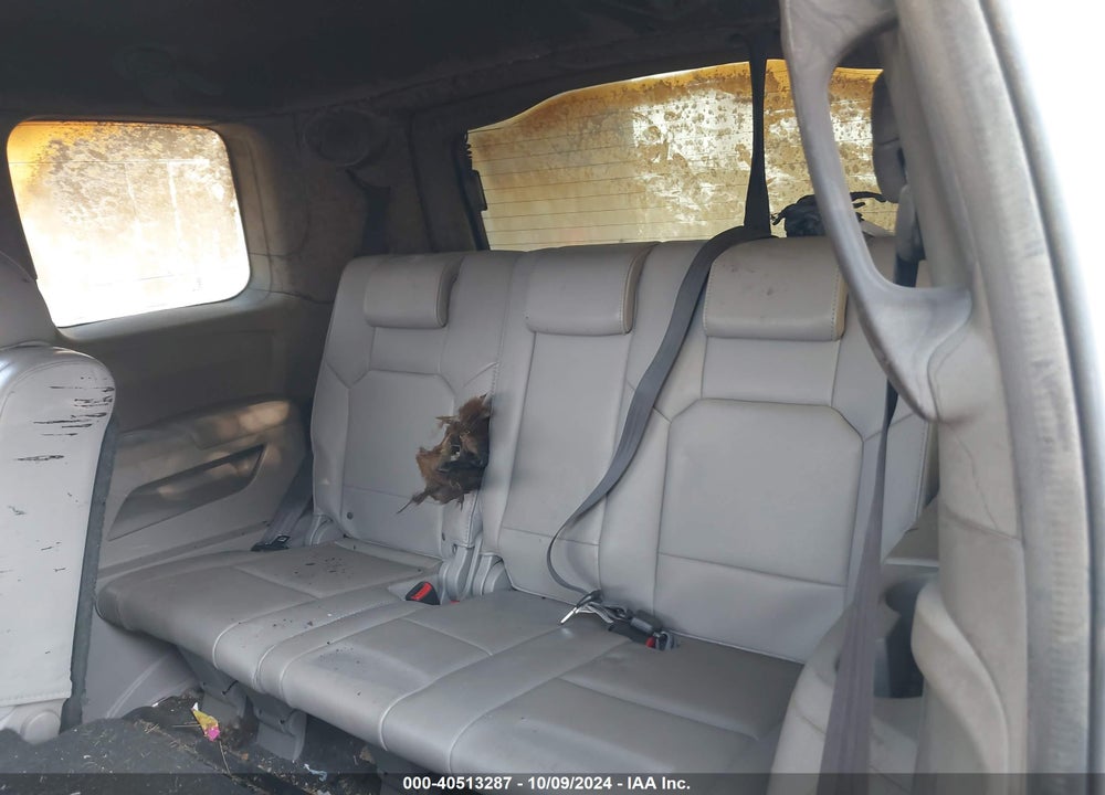 2011 HONDA PILOT EX-L VIN: 5FNYF4H79BB084902