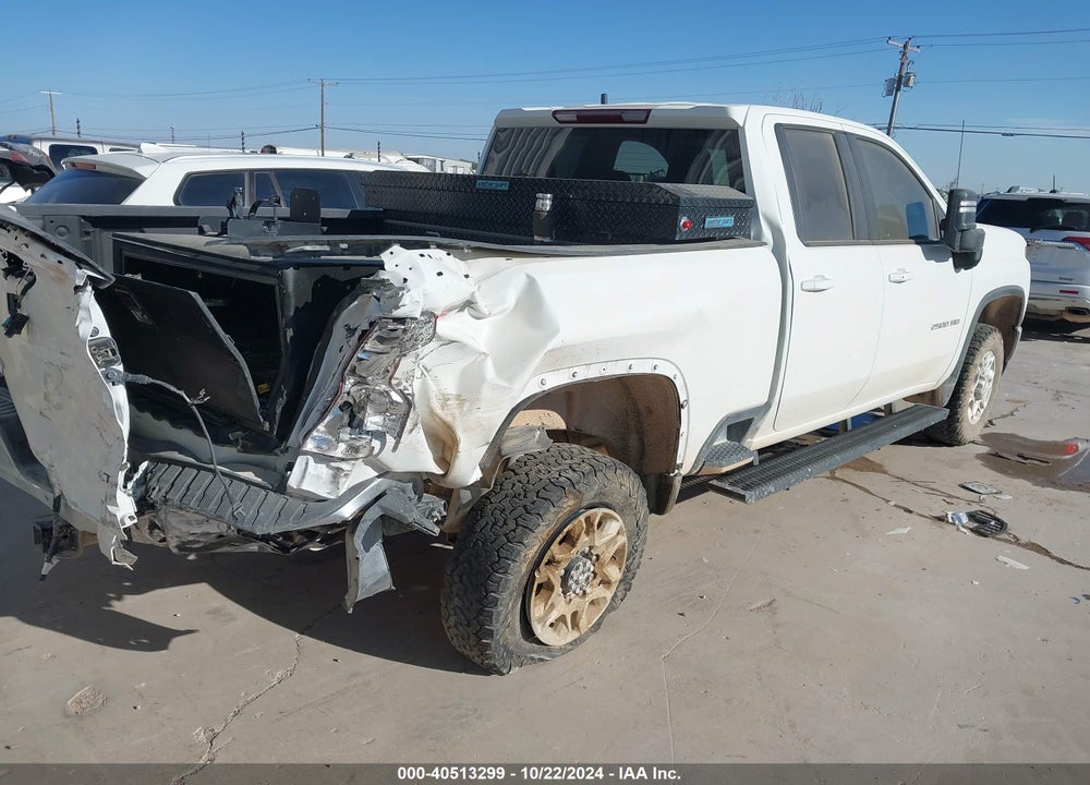 2022 CHEVROLET SILVERADO 2500HD 4WD STANDARD BED LT VIN: 1GC5YNE7XNF328550