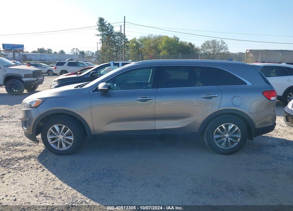 2016 KIA SORENTO 2.4L LX VIN: 5XYPGDA32GG053183
