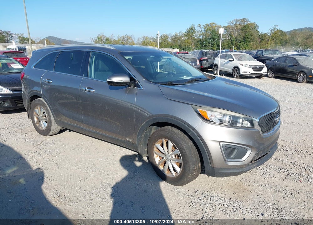 2016 KIA SORENTO 2.4L LX VIN: 5XYPGDA32GG053183