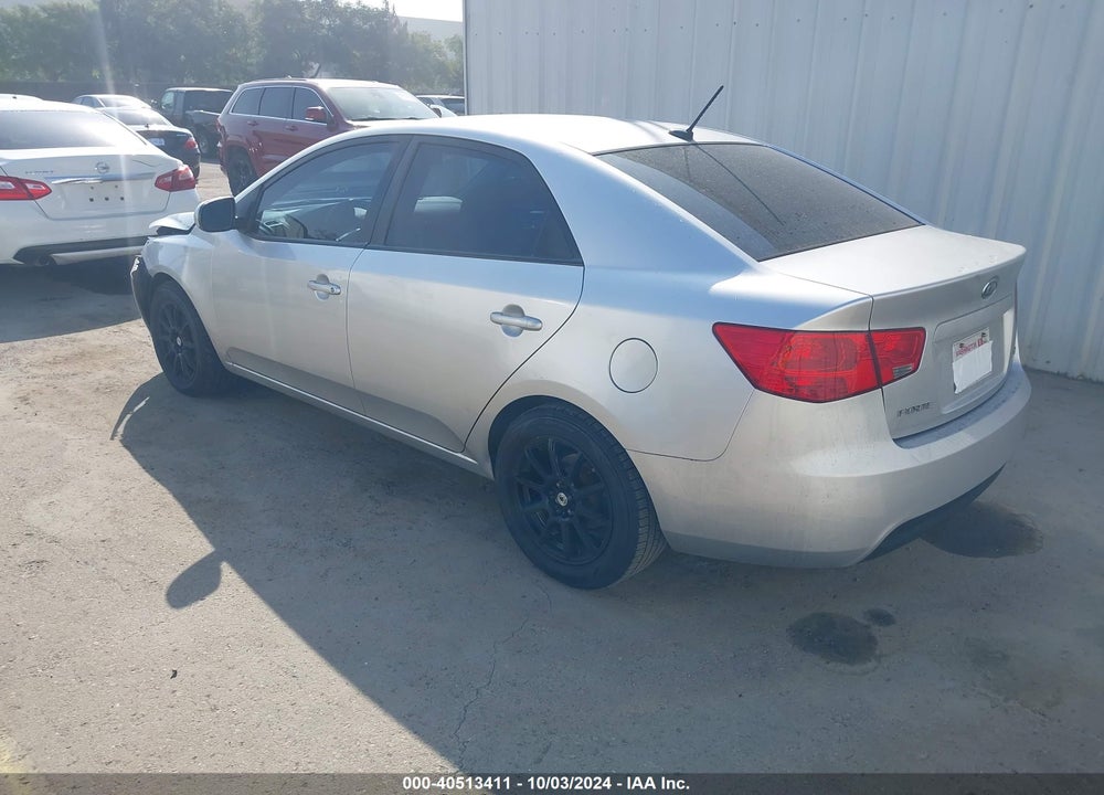 2013 KIA FORTE EX VIN: KNAFU4A27D5735019