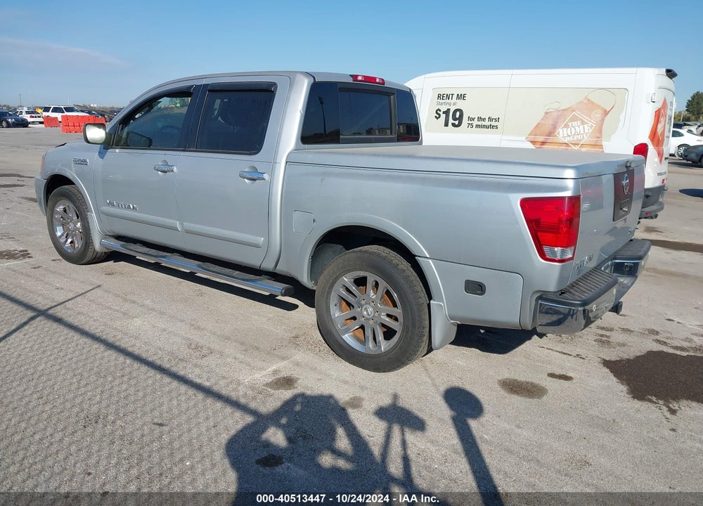 2011 NISSAN TITAN SL VIN: 1N6AA0EC8BN315488