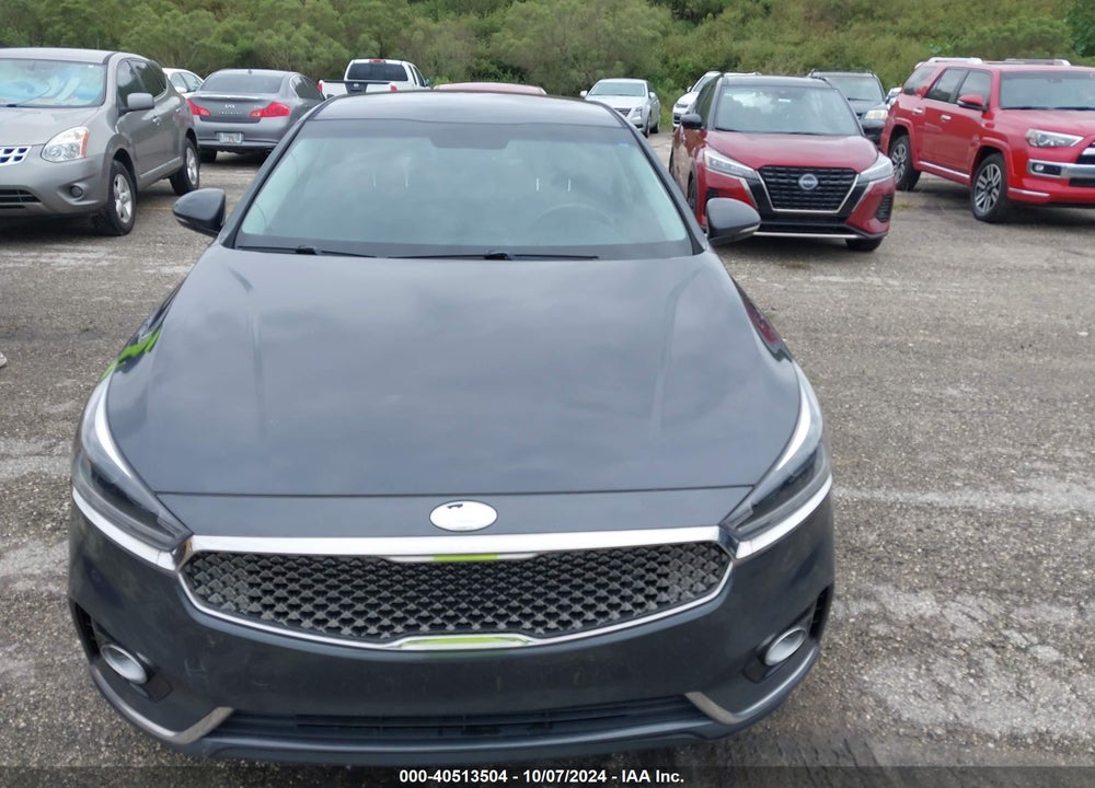 2017 KIA CADENZA PREMIUM VIN: KNALB4J10H5066579