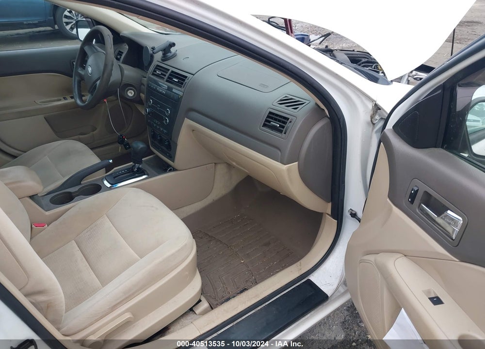 2009 FORD FUSION SE VIN: 3FAHP07ZX9R176382