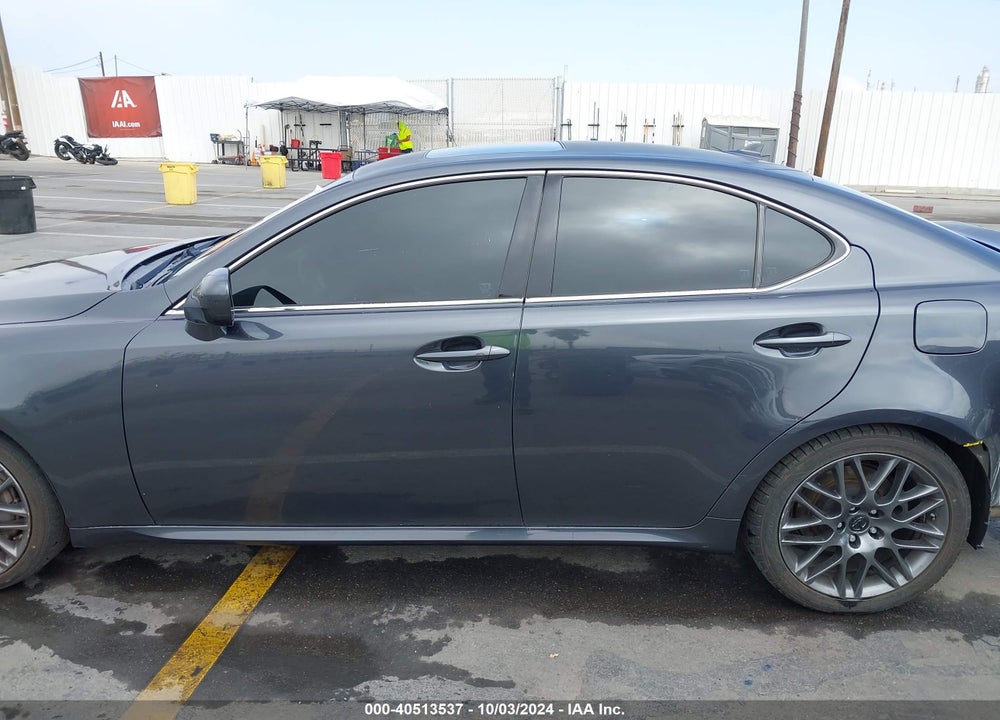 2007 LEXUS IS 350 VIN: JTHBE262X72010188