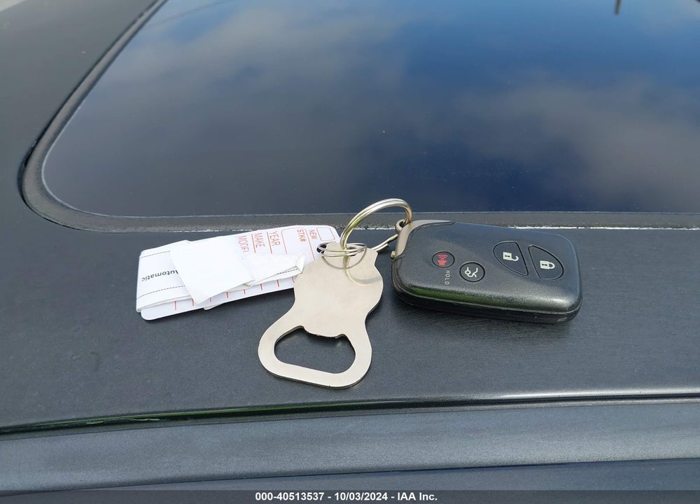 2007 LEXUS IS 350 VIN: JTHBE262X72010188