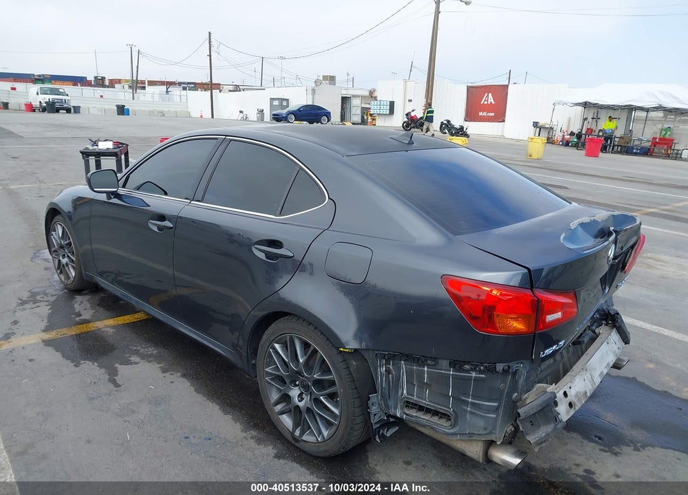 2007 LEXUS IS 350 VIN: JTHBE262X72010188