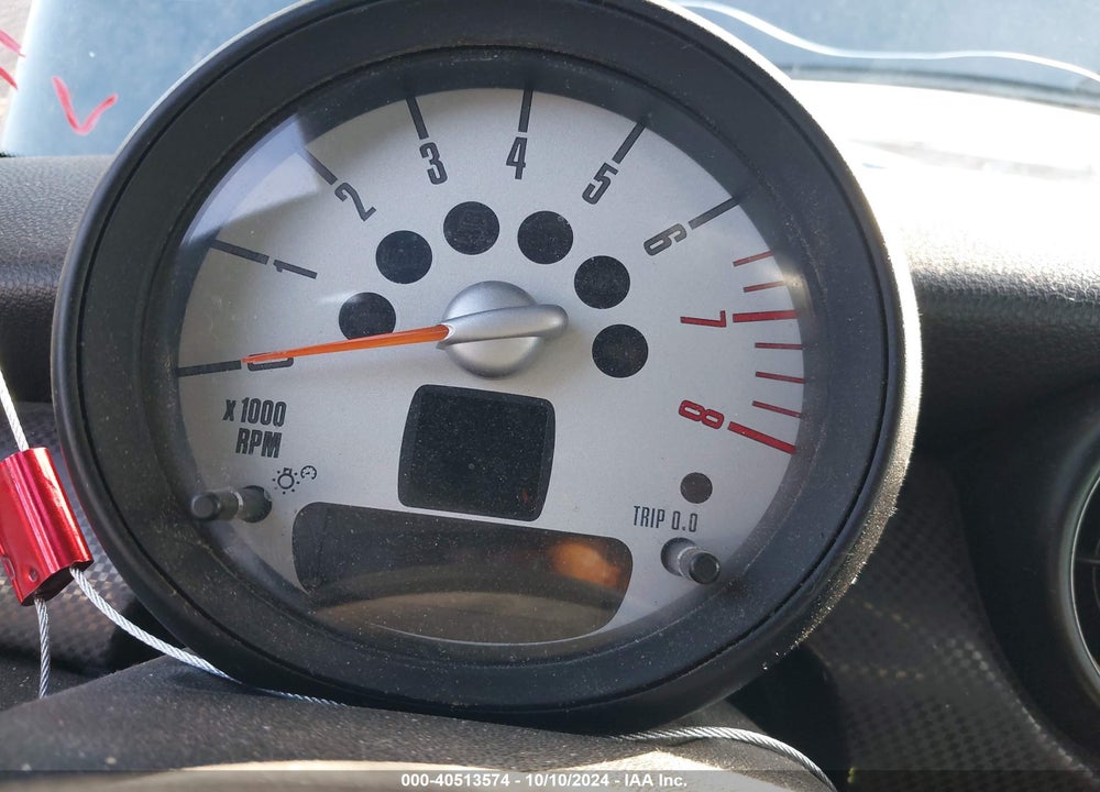 2011 MINI COOPER S VIN: WMWSV3C54BTY21006