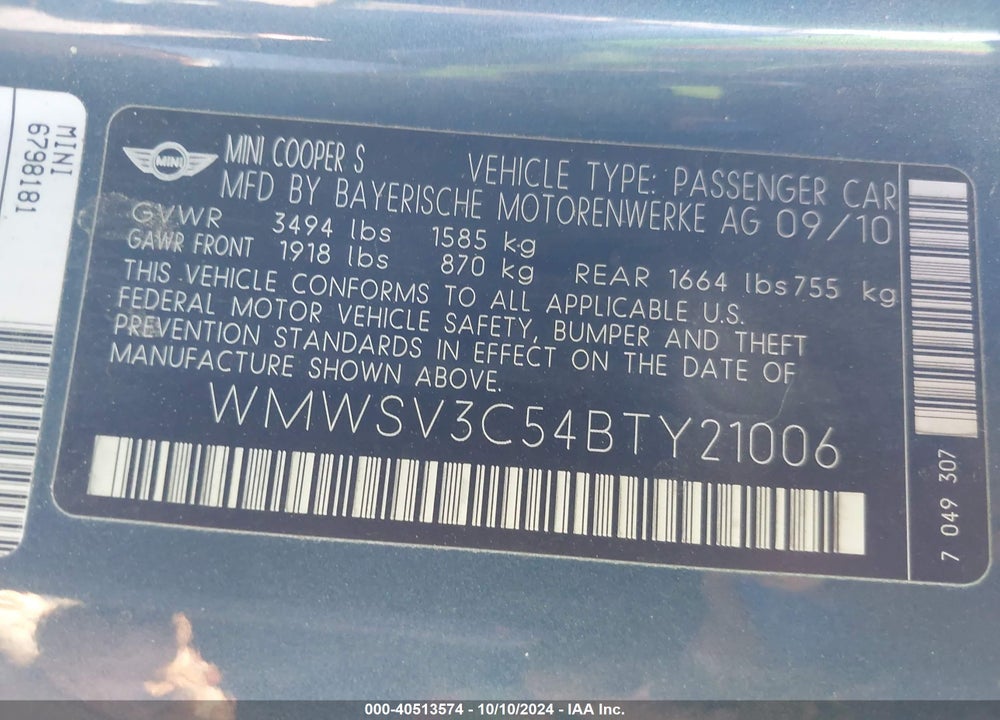 2011 MINI COOPER S VIN: WMWSV3C54BTY21006