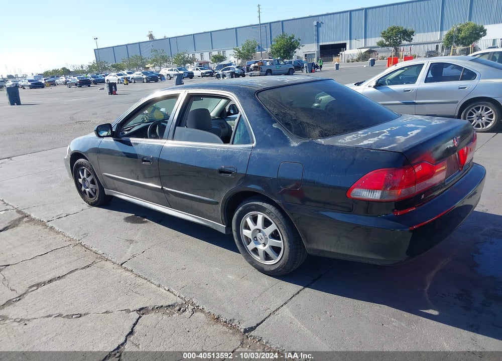 2002 HONDA ACCORD 2.3 SE VIN: 1HGCG56712A158484