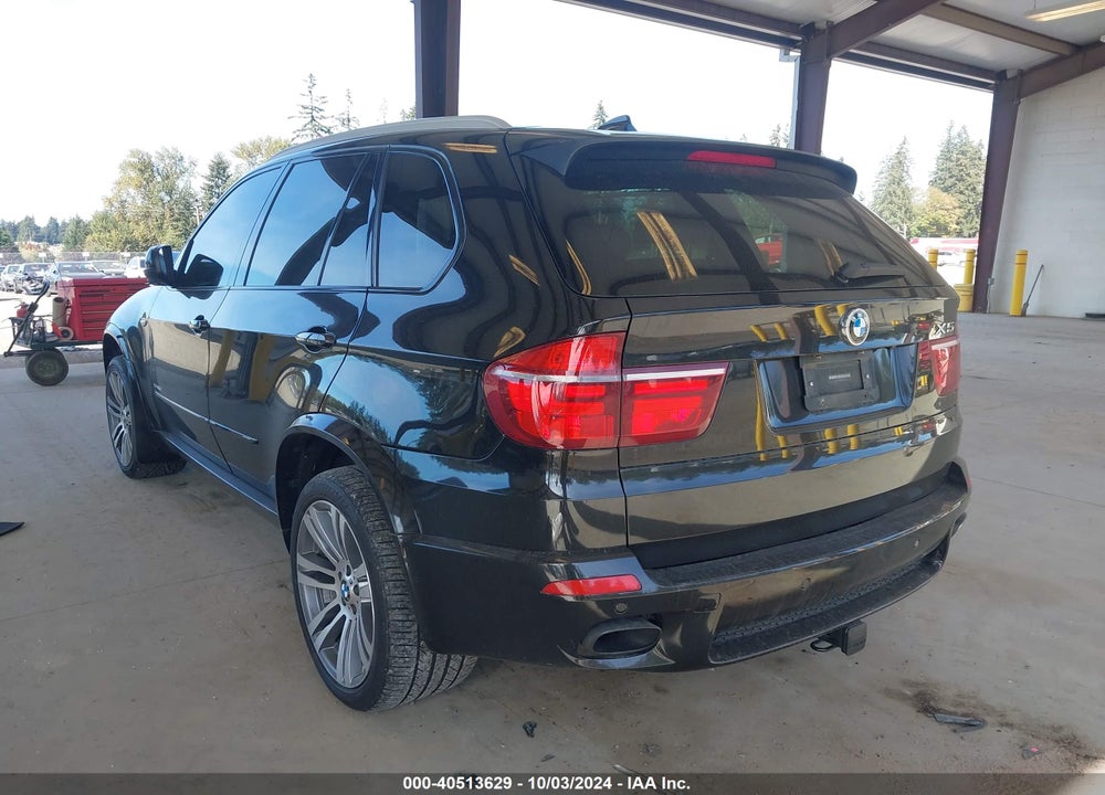 2011 BMW X5 XDRIVE35I/XDRIVE35I PREMIUM/XDRIVE35I SPORT ACTIVITY VIN: 5UXZV4C50BL413737