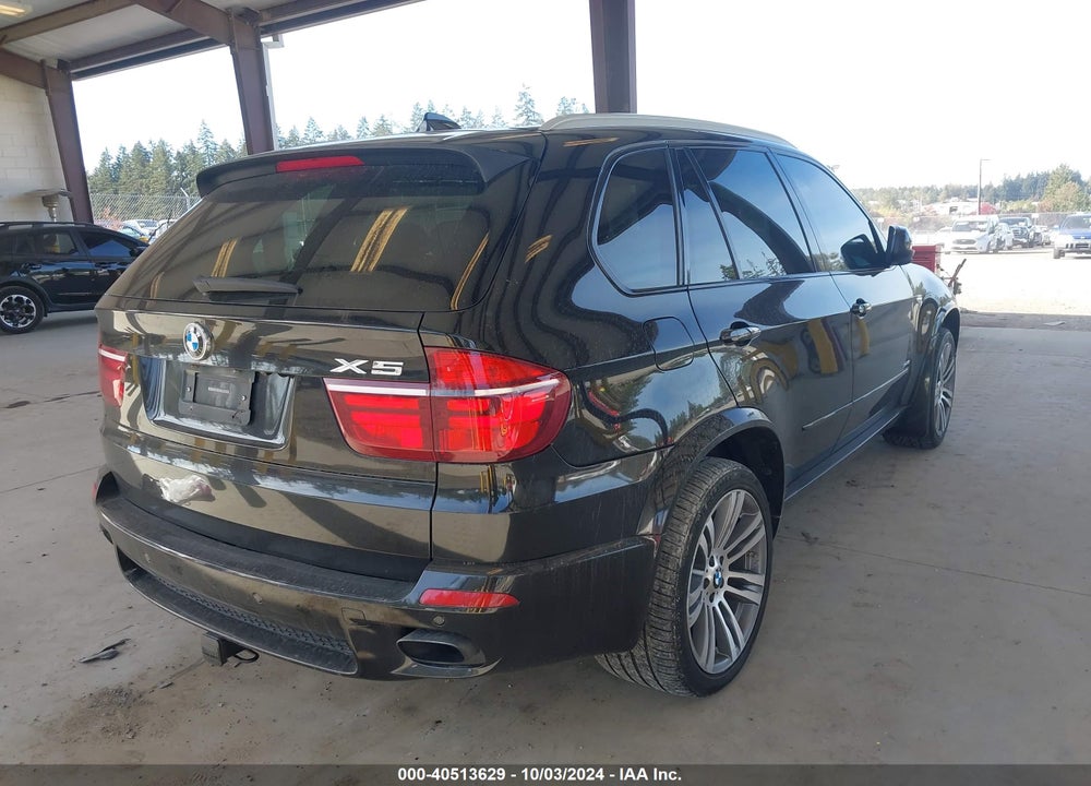 2011 BMW X5 XDRIVE35I/XDRIVE35I PREMIUM/XDRIVE35I SPORT ACTIVITY VIN: 5UXZV4C50BL413737
