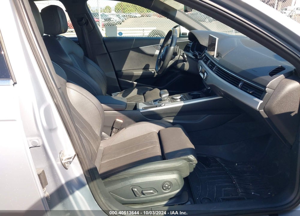 2017 AUDI A4 2.0T PREMIUM VIN: WAUMNAF48HN037425