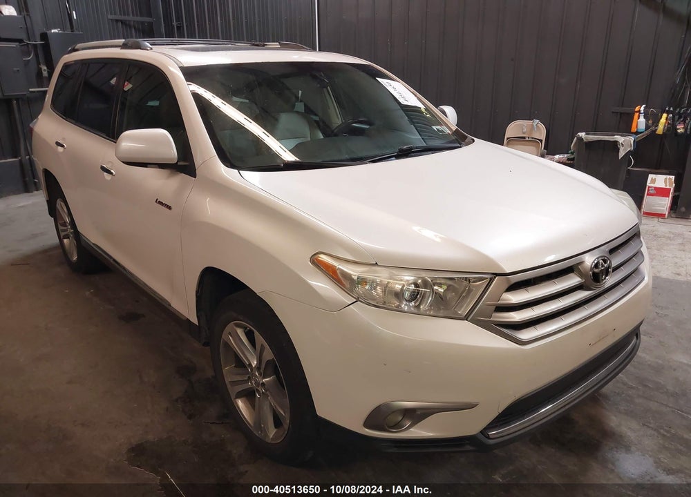 2011 TOYOTA HIGHLANDER LIMITED V6 VIN: 5TDDK3EH1BS085541