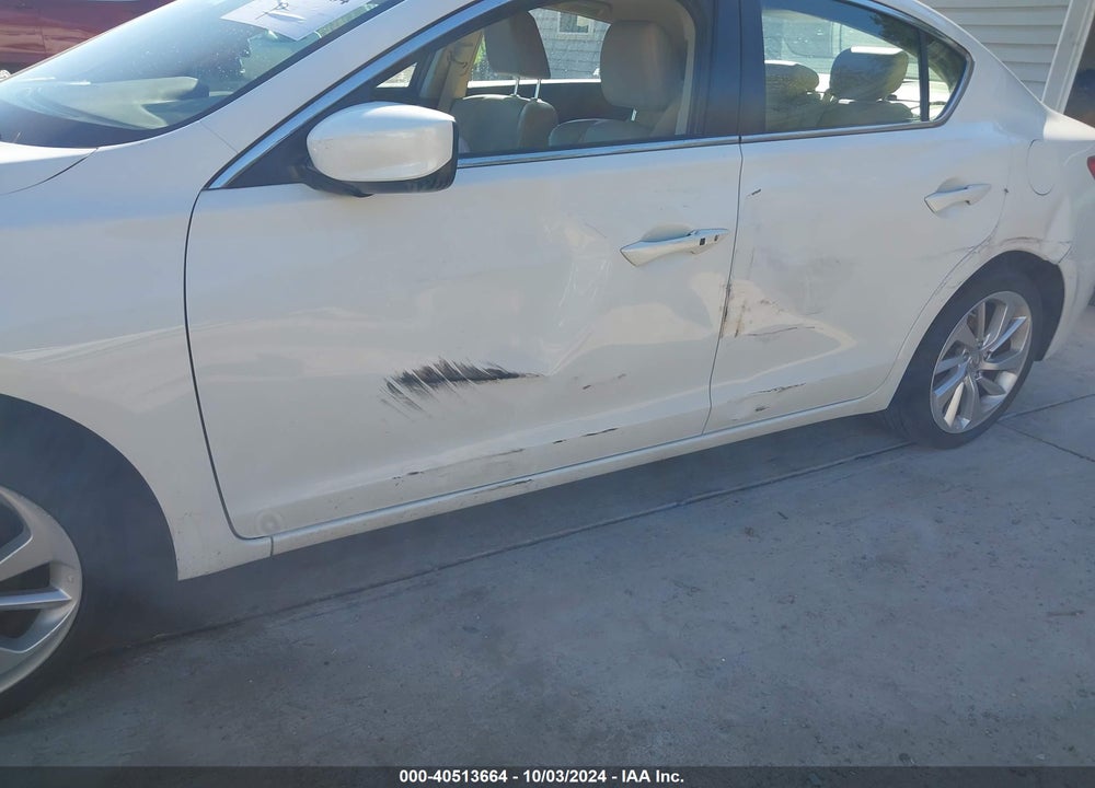 2016 ACURA ILX PREMIUM PACKAGE/TECHNOLOGY PLUS PACKAGE VIN: 19UDE2F70GA000976