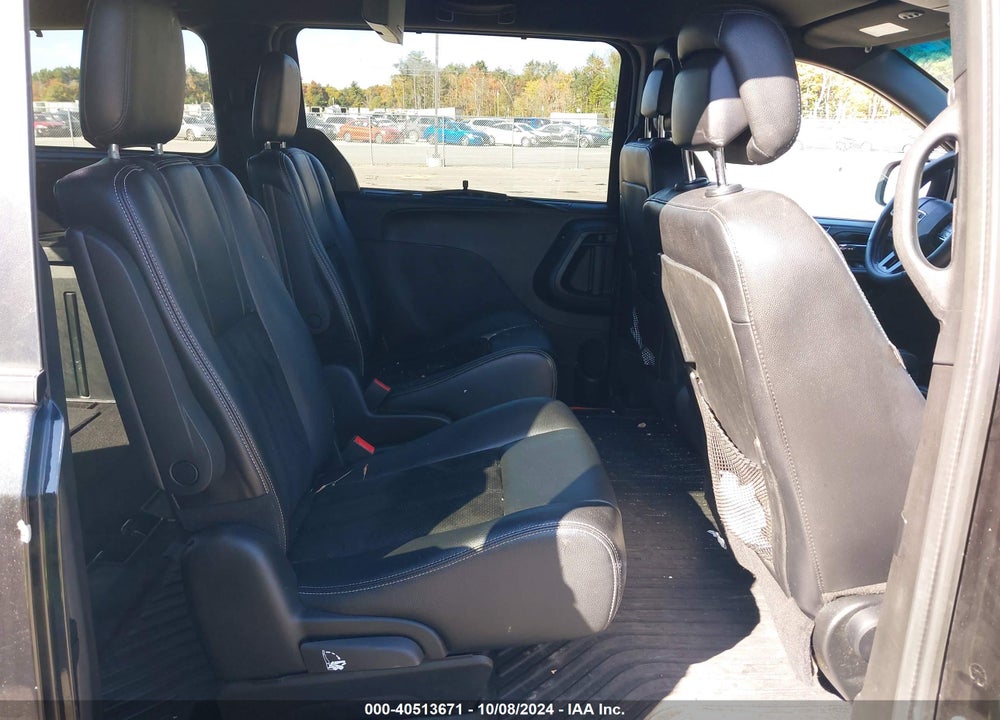 2017 DODGE GRAND CARAVAN SXT VIN: 2C4RDGCG0HR574595