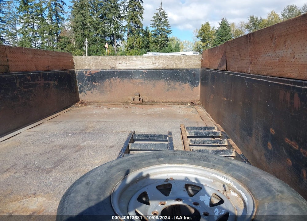 2010 BGTEX DUMP VIN: 16VDX1428A4348450