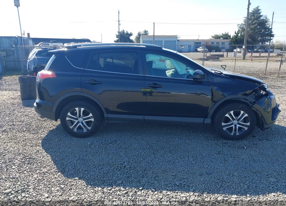 2017 TOYOTA RAV4 LE VIN: 2T3BFREV0HW574315