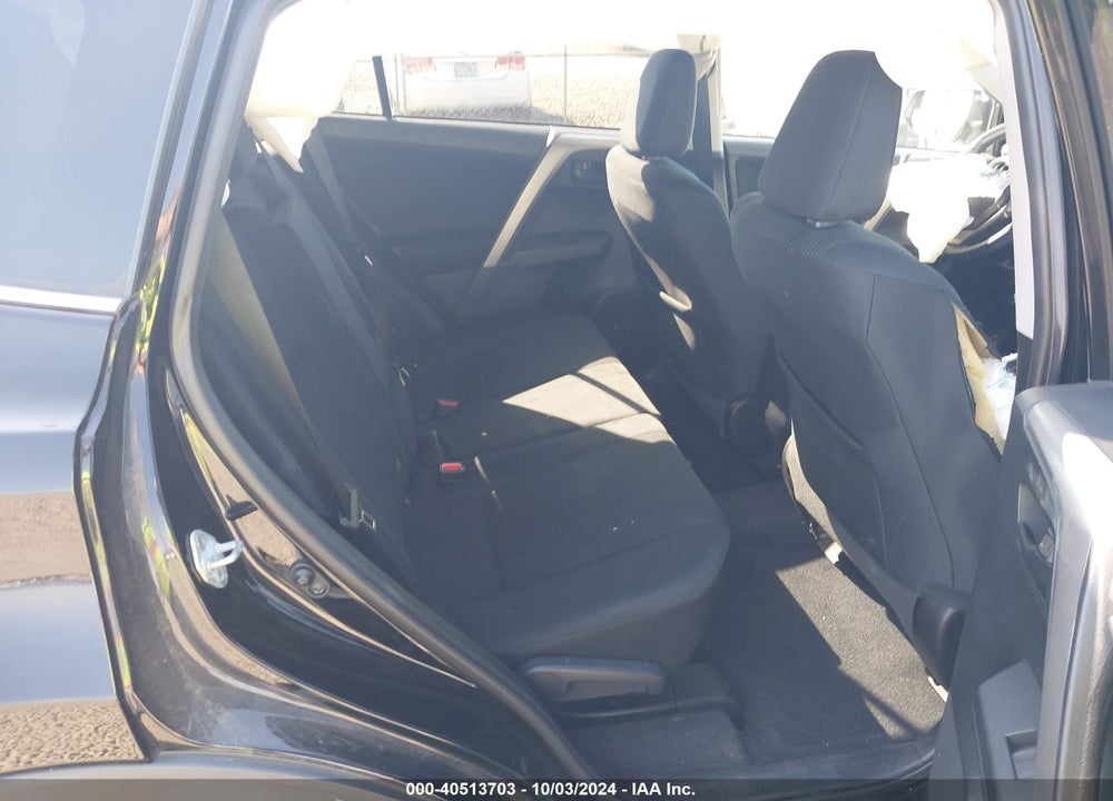 2017 TOYOTA RAV4 LE VIN: 2T3BFREV0HW574315