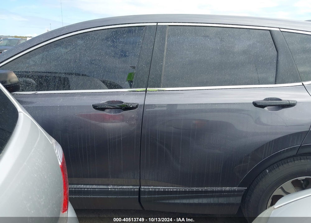 2019 HONDA CR-V LX VIN: 2HKRW5H33KH419290