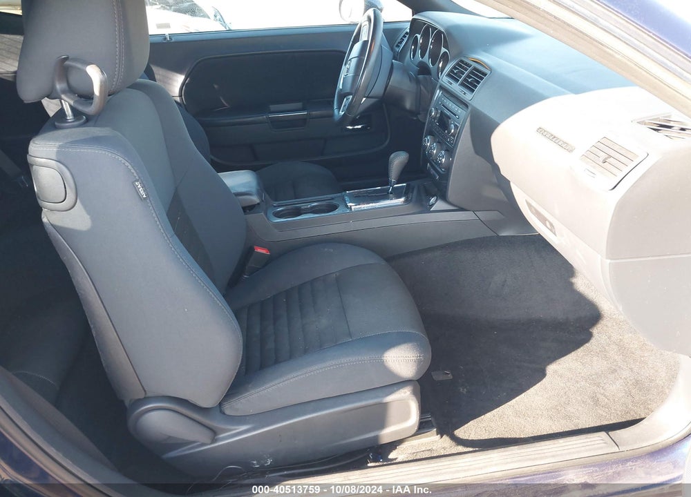 2014 DODGE CHALLENGER SXT VIN: 2C3CDYAG8EH298350