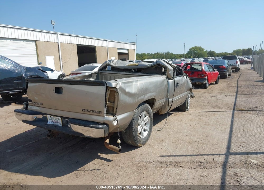 2000 CHEVROLET SILVERADO 1500 LS VIN: 1GCEC14VXYZ225011
