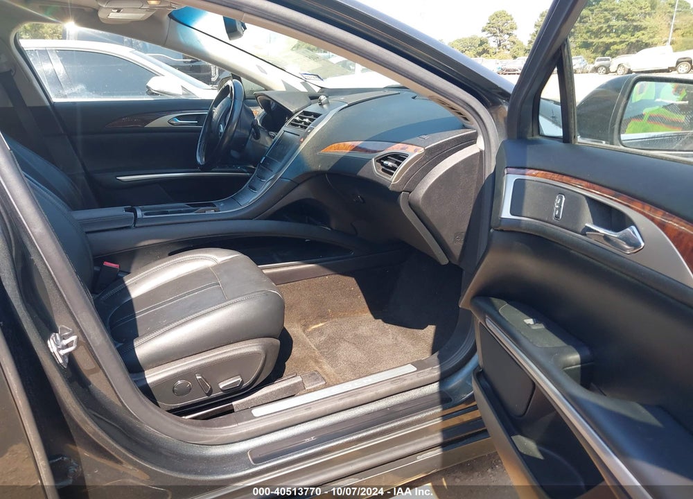 2015 LINCOLN MKZ HYBRID VIN: 3LN6L2LU7FR611708