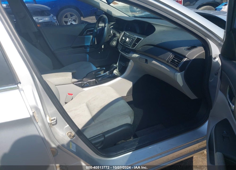 2015 HONDA ACCORD LX VIN: 1HGCR2F39FA075574