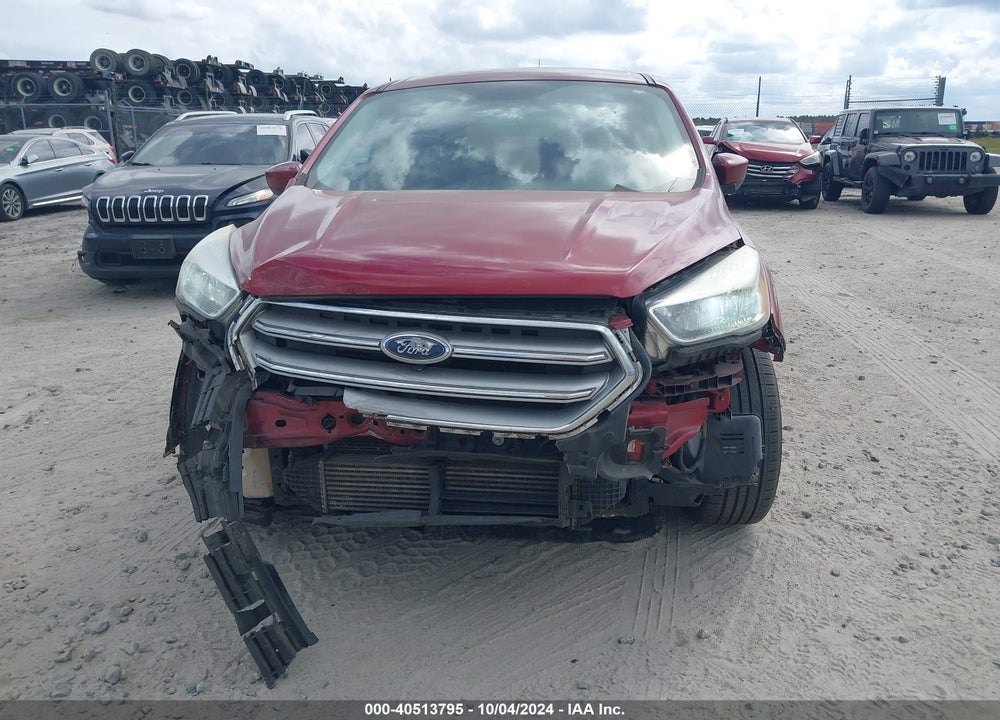 2017 FORD ESCAPE SE VIN: 1FMCU0G94HUC39430