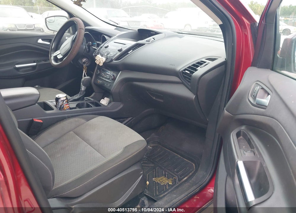 2017 FORD ESCAPE SE VIN: 1FMCU0G94HUC39430