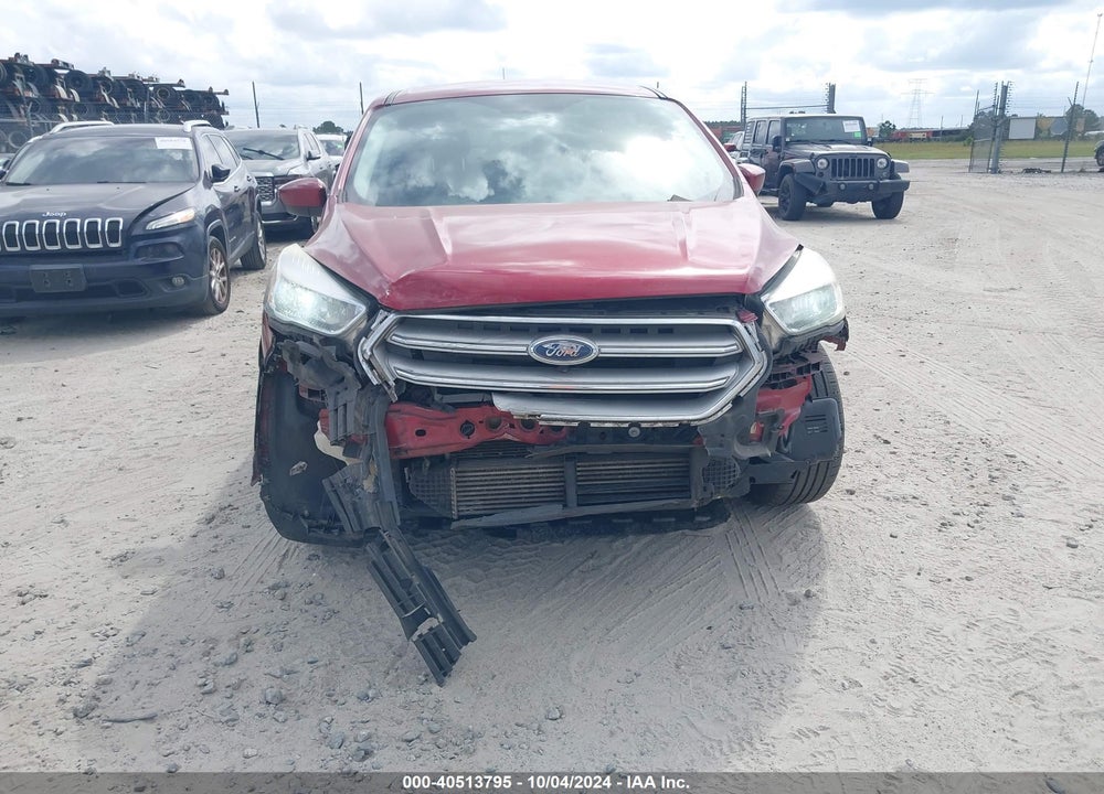2017 FORD ESCAPE SE VIN: 1FMCU0G94HUC39430