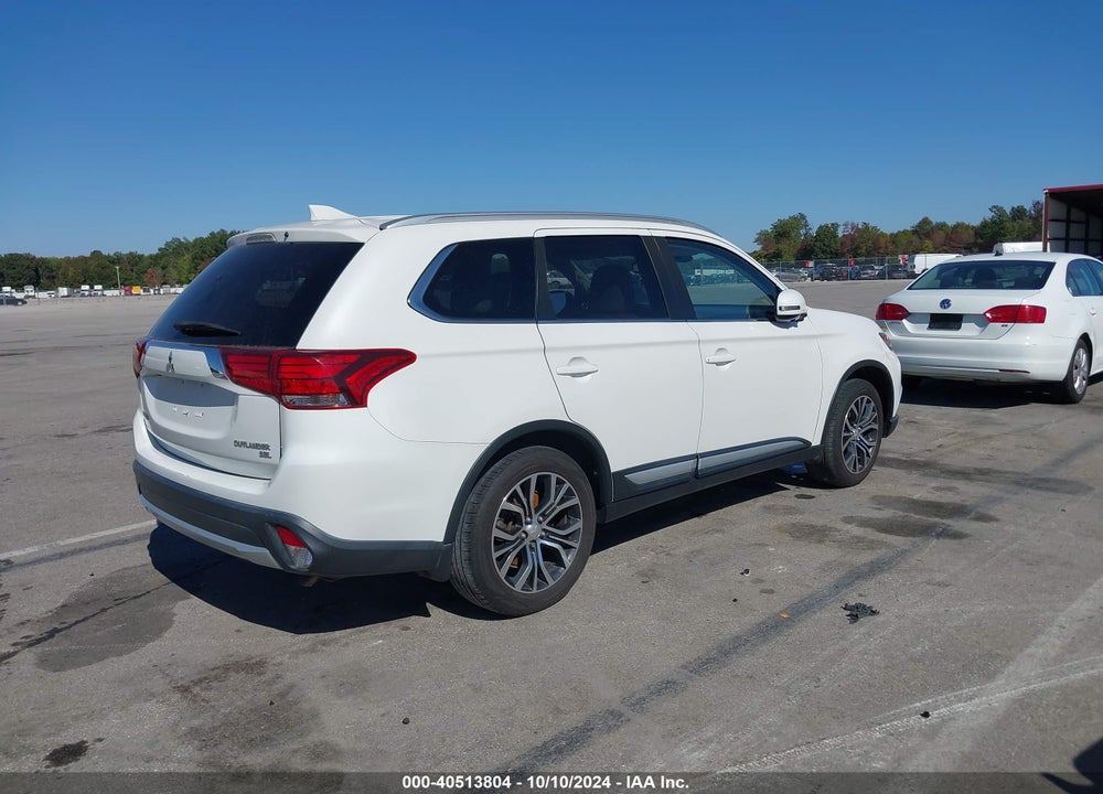 2017 MITSUBISHI OUTLANDER SE/SEL VIN: JA4AD3A34HZ000247