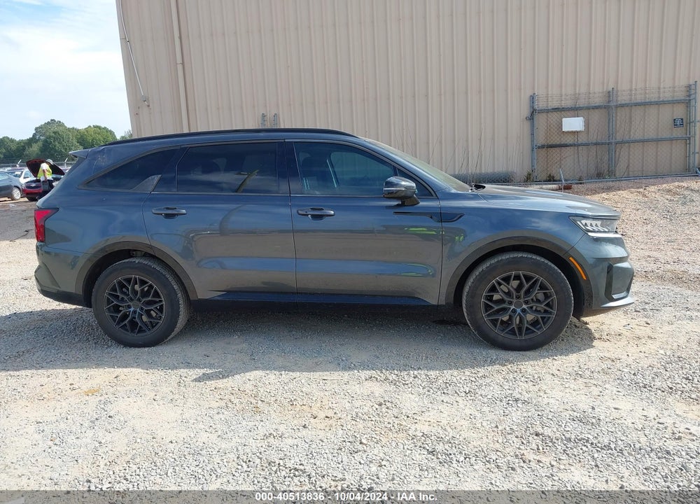 2021 KIA SORENTO S VIN: 5XYRL4LC2MG018527