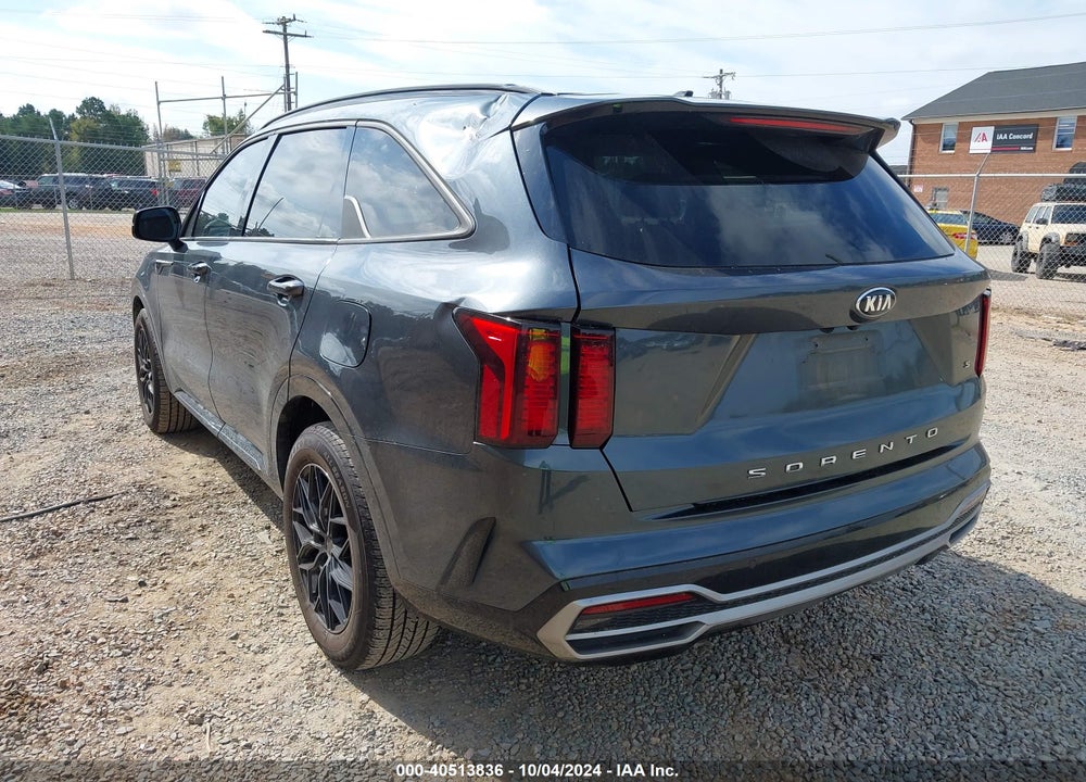 2021 KIA SORENTO S VIN: 5XYRL4LC2MG018527