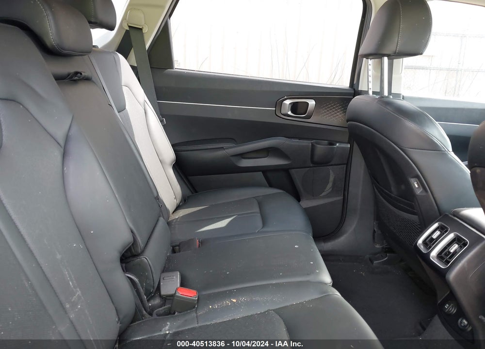 2021 KIA SORENTO S VIN: 5XYRL4LC2MG018527