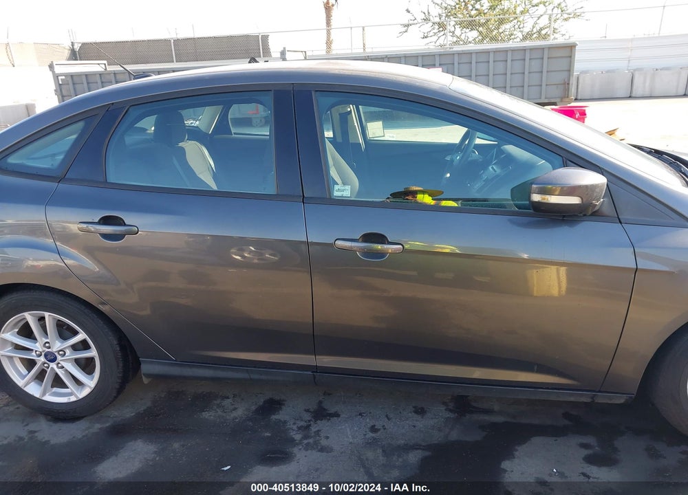 2017 FORD FOCUS SE VIN: 1FADP3F26HL304604