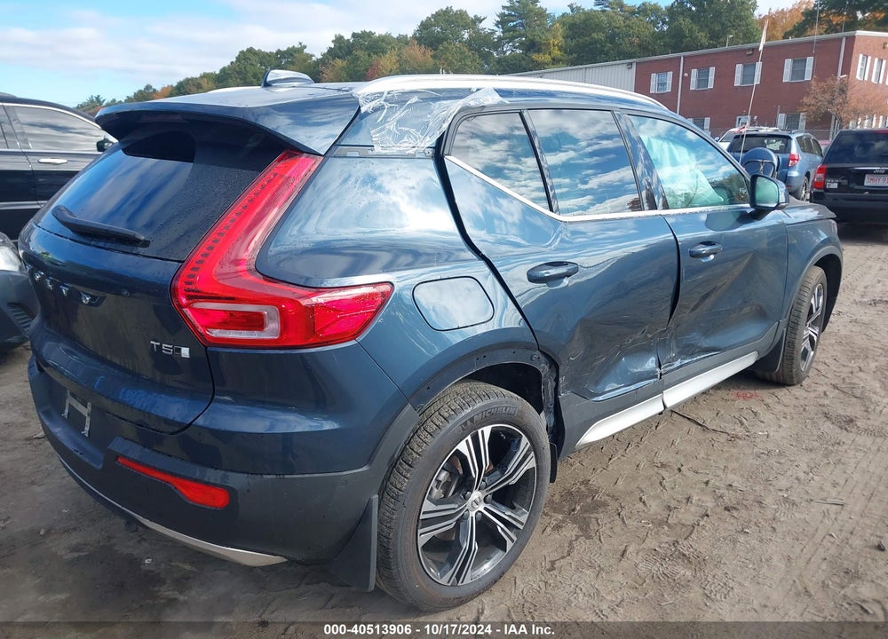 2021 VOLVO XC40 T5 INSCRIPTION VIN: YV4162UL1M2576108
