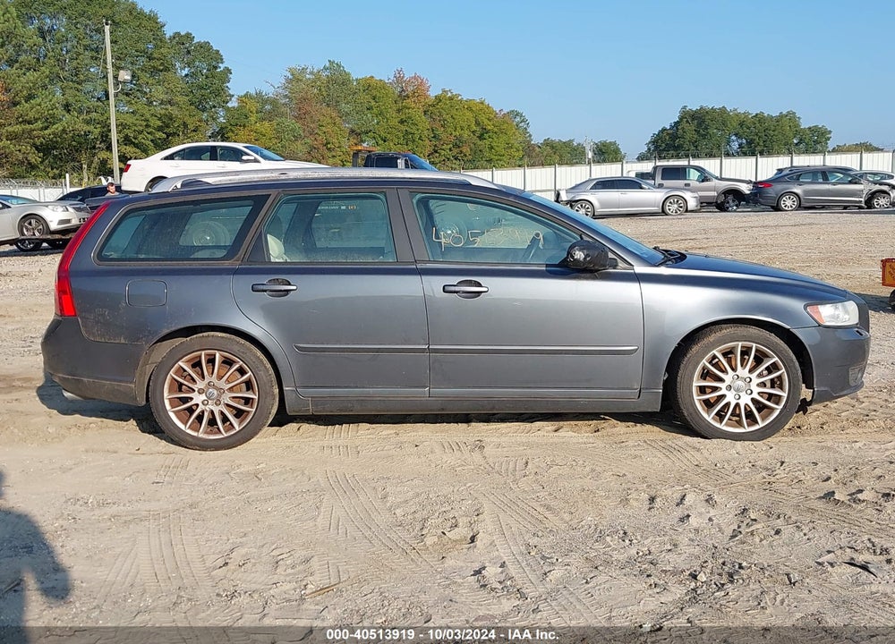 2011 VOLVO V50 T5/T5 R-DESIGN VIN: YV1672MW2B2612959