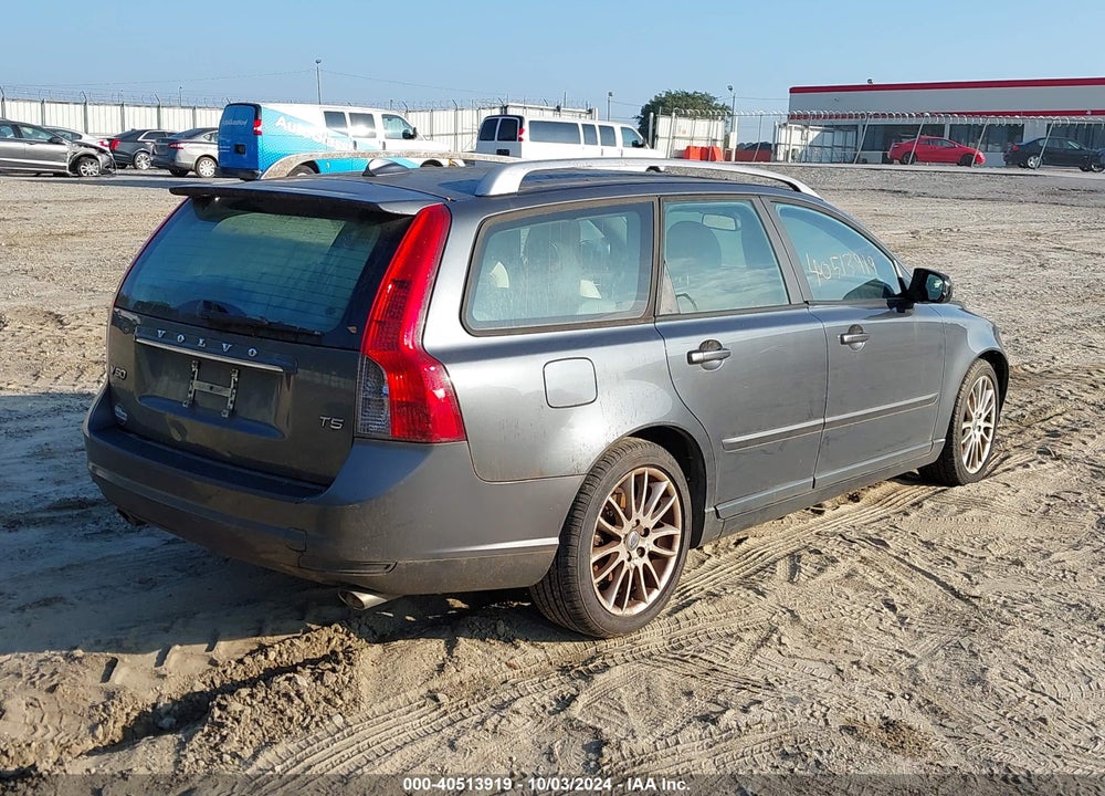 2011 VOLVO V50 T5/T5 R-DESIGN VIN: YV1672MW2B2612959