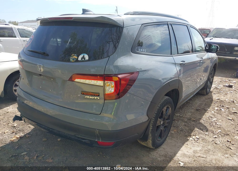 2022 HONDA PILOT AWD TRAILSPORT VIN: 5FNYF6H85NB035821