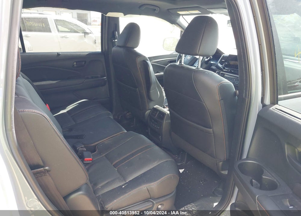 2022 HONDA PILOT AWD TRAILSPORT VIN: 5FNYF6H85NB035821