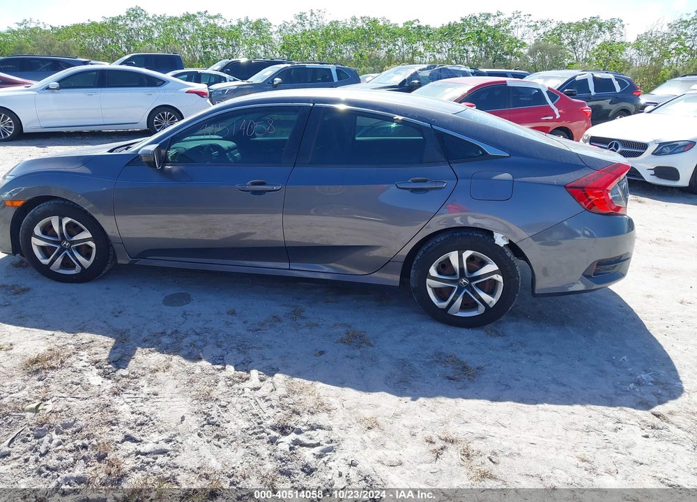 2018 HONDA CIVIC LX VIN: 2HGFC2F55JH599878