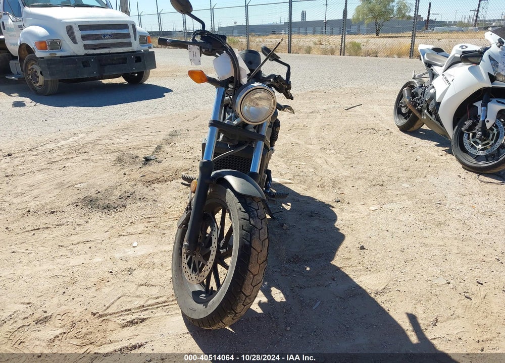 2019 HONDA CMX300 VIN: MLHNC5305K5200753