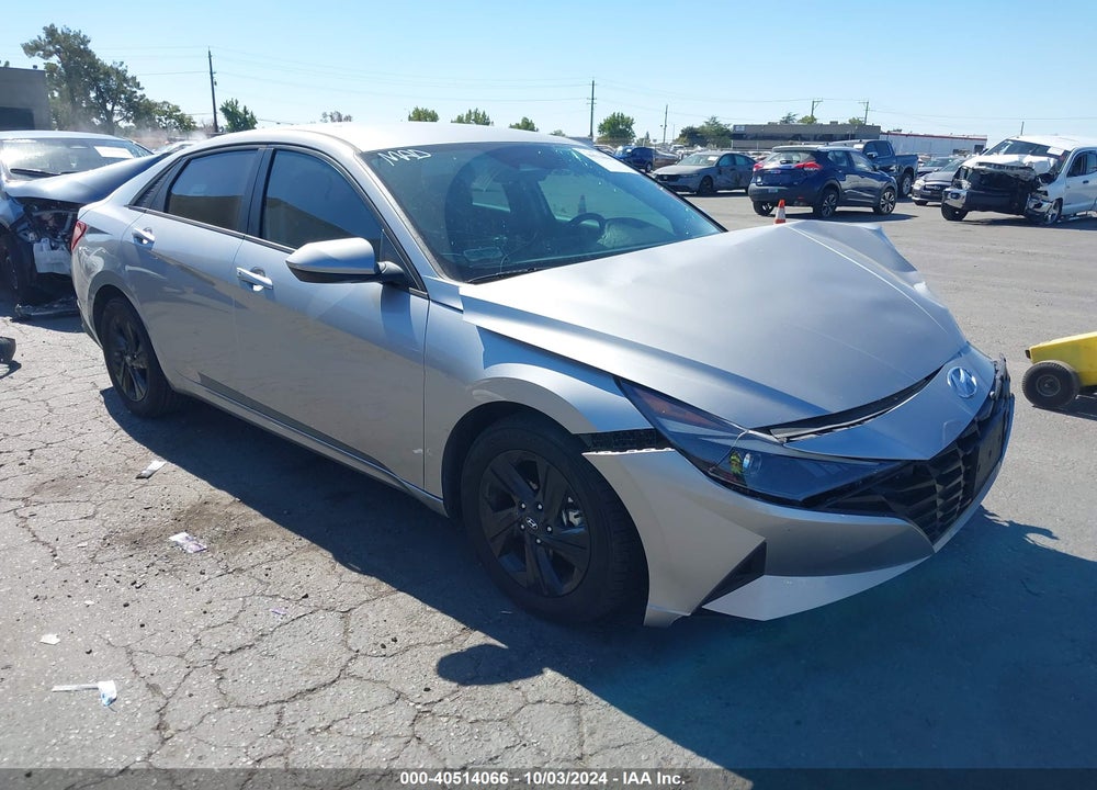 2021 HYUNDAI ELANTRA SEL VIN: 5NPLM4AG9MH044477