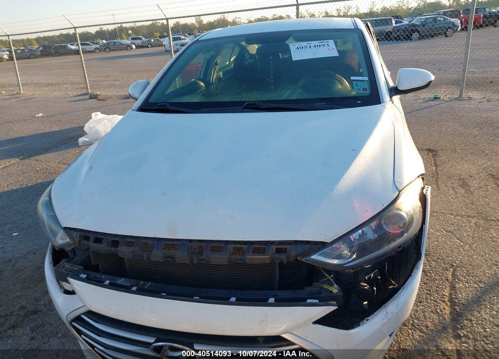 2018 HYUNDAI ELANTRA SEL VIN: 5NPD84LF9JH302988