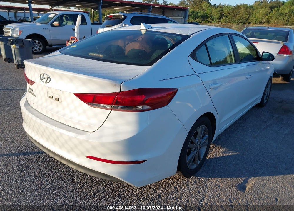 2018 HYUNDAI ELANTRA SEL VIN: 5NPD84LF9JH302988