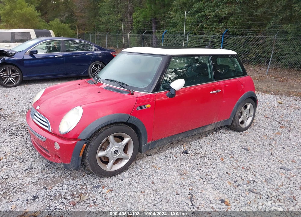 2006 MINI COOPER VIN: WMWRC33586TK66619