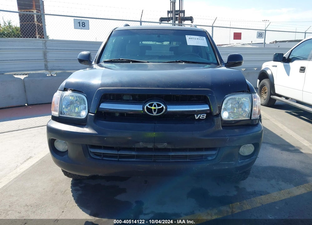 2005 TOYOTA SEQUOIA LIMITED V8 VIN: 5TDBT48AX5S242450