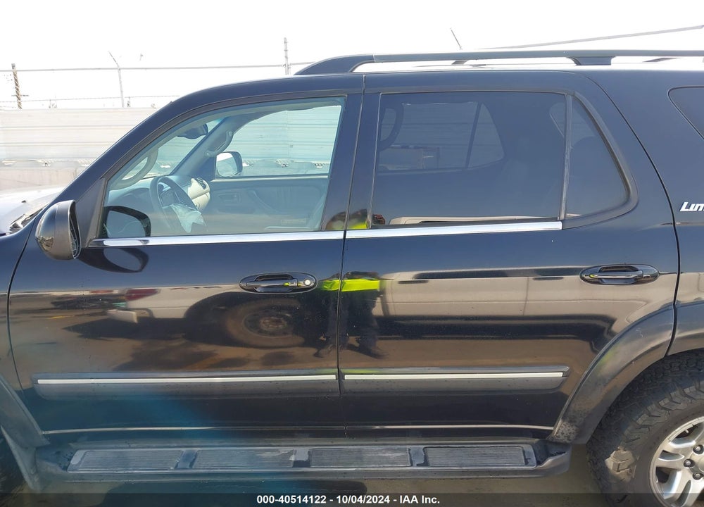 2005 TOYOTA SEQUOIA LIMITED V8 VIN: 5TDBT48AX5S242450