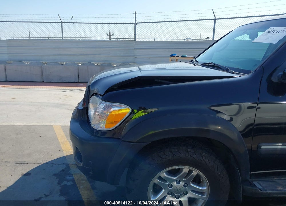 2005 TOYOTA SEQUOIA LIMITED V8 VIN: 5TDBT48AX5S242450